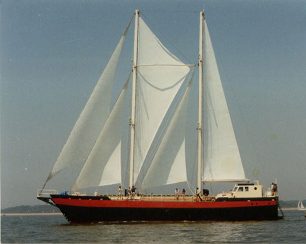 clipper schooner